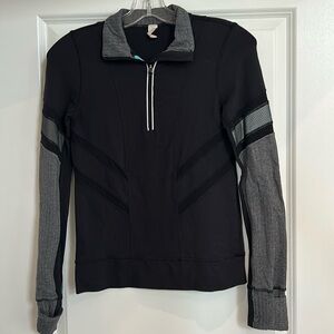 Ivivva black and herringbone pullover 3/4 zip